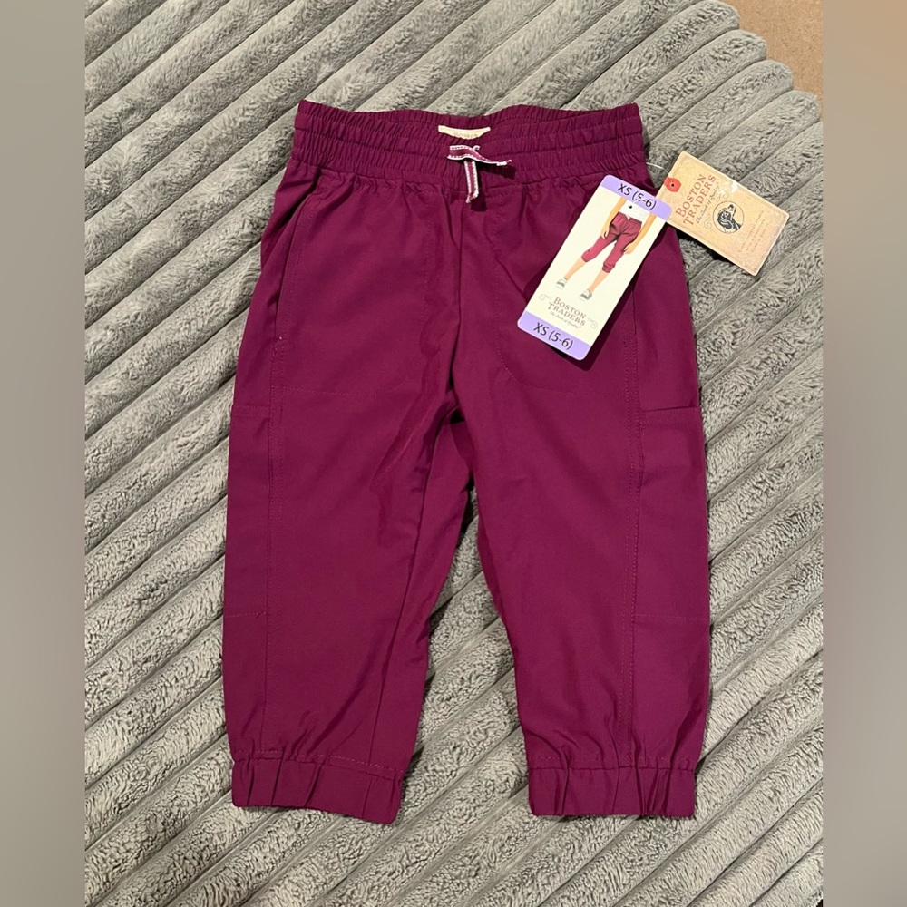 BOSTON TRADERS GIRLS JOGGER CAPRI PANTS CROP KIDS ACTIVEWEAR DARK PURPLE XS(5/6)